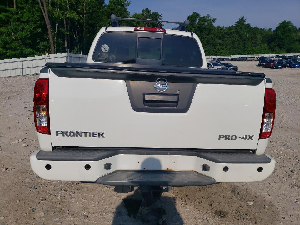 2018 Nissan Navara (frontier) VIN 1N6AD0EV4JN758003 COPART salvage auction — MINOR DENT/SCRATCHES, Salvage Title, sold $10,100 on 2026-07-22 (photo 6)