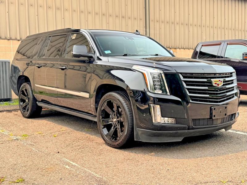 2018 Cadillac Escalade esv VIN 1GYS4KKJ3JR396298 — COPART salvage auction photo