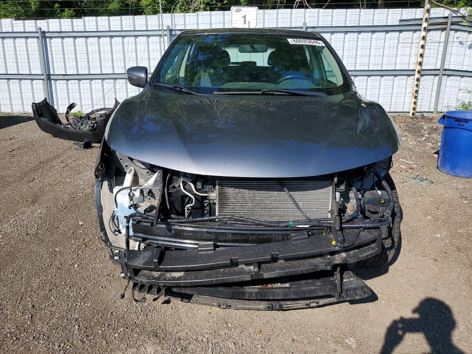 2017 Nissan Qashqai VIN JN1BJ1CP1HW021858 COPART salvage auction — FRONT END, On - Permit No Brand - Unfit, sold $800 on 2026-07-28 (photo 5)