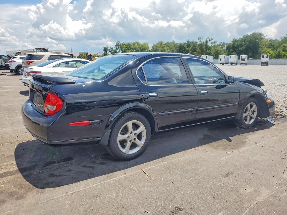 2001 Nissan Maxima VIN JN1CA31D51T814550 COPART salvage auction — FRONT END, FL - CERT OF TITLE SLVG REBUILDABLE, sold $600 on 2026-07-27 (photo 3)