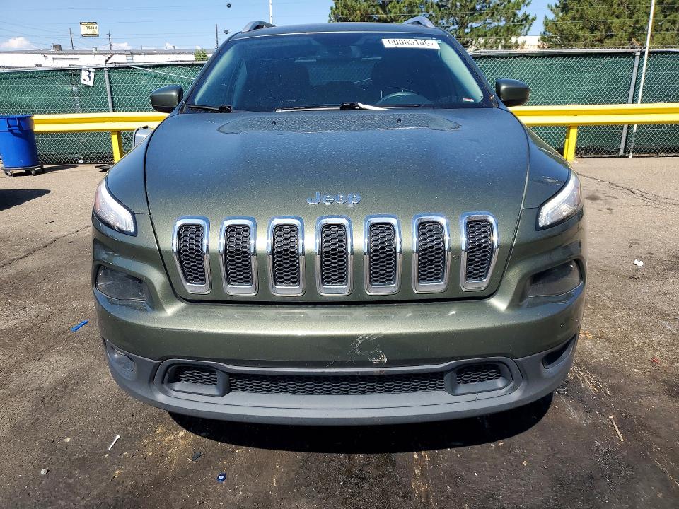 2018 Jeep Cherokee VIN 1C4PJMCB7JD602291 COPART salvage auction — HAIL, Co - Certificate Of Title, sold $2,100 on 2026-07-23 (photo 5)