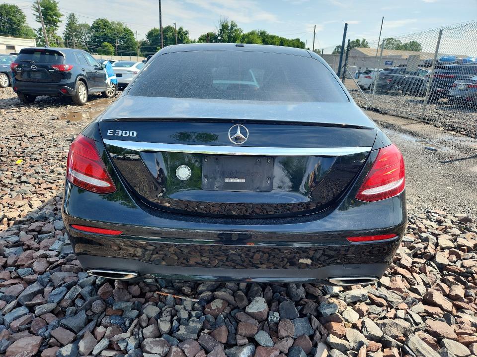 2018 Mercedes-benz E-klasse VIN WDDZF4KBXJA320763 COPART salvage auction — WATER/FLOOD, Salvage Title, sold $6,200 on 2026-08-03 (photo 6)