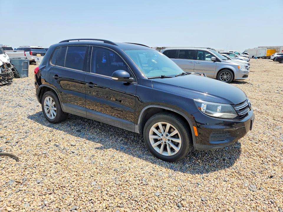 2017 Volkswagen Tiguan VIN WVGBV7AX0HK054845 COPART salvage auction — REAR END, TX - SALVAGE VEHICLE TITLE, sold $1,350 on 2026-08-18 (photo 4)