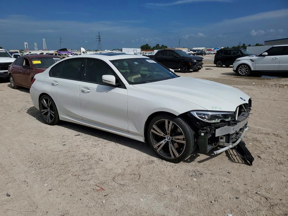 2021 BMW 3er VIN 3MW5R1J0XM8B76448 COPART salvage auction — FRONT END, Tx - Salvage Vehicle Title, sold $13,300 on 2026-08-25 (photo 4)