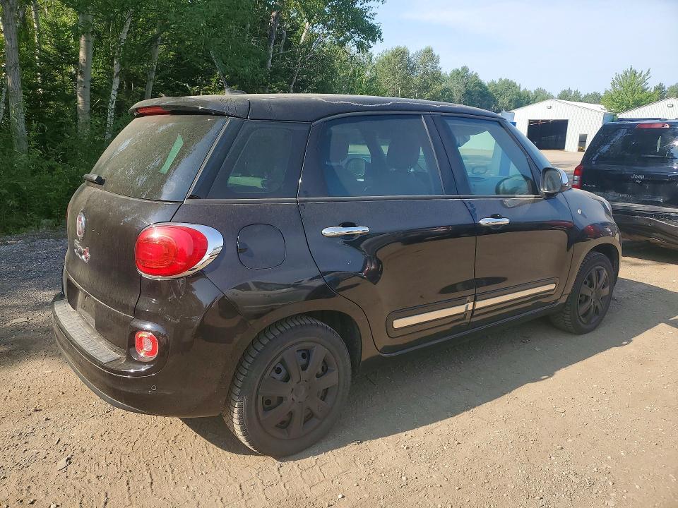 2015 Fiat 500l VIN ZFBCFACH0FZ034255 COPART salvage auction — MINOR DENT/SCRATCHES, On - Permit No Brand - Unfit, sold $450 on 2026-08-05 (photo 3)