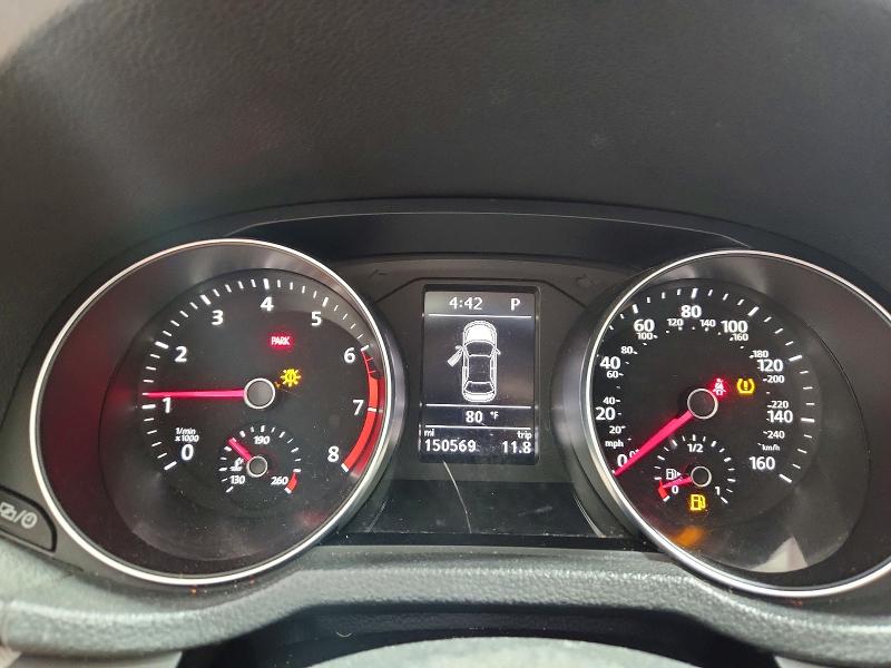 2018 Volkswagen Passat VIN 1VWAA7A39JC008016 COPART salvage auction — MINOR DENT/SCRATCHES, Pa - Cert Of Title (P), sold $4,500 on 2026-08-11 (photo 9)