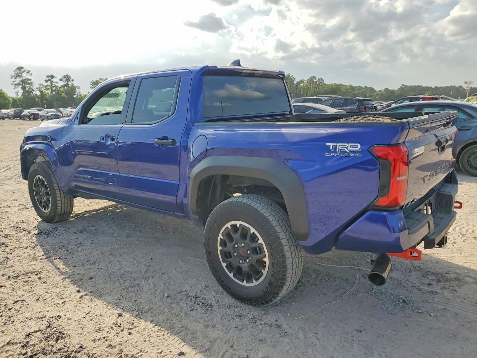 2025 Toyota Tacoma VIN 3TYLC5LN1ST041119 COPART salvage auction — FRONT END, TX - SALVAGE VEHICLE TITLE, sold $22,300 on 2026-07-28 (photo 2)