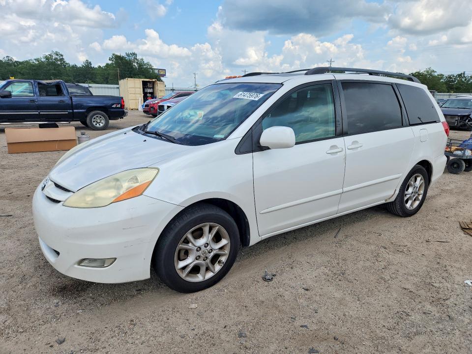 2006 Toyota Sienna VIN 5TDZA22C56S483269 COPART salvage auction — MINOR DENT/SCRATCHES, Fl - Certificate Of Title, sold $225 on 2026-07-30 (photo 1)