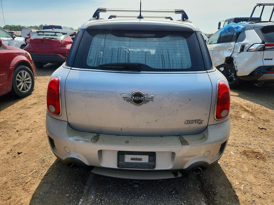 2012 Mini Cooper VIN WMWZC5C58CWM14225 COPART salvage auction — WATER/FLOOD, Il - Salvage Cert-Flood, sold $275 on 2026-08-11 (photo 6)