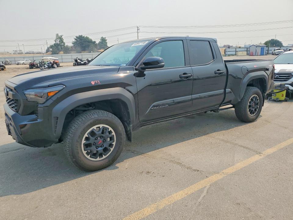 2024 Toyota Tacoma VIN 3TMLB5JN5RM013030 — COPART salvage auction photo