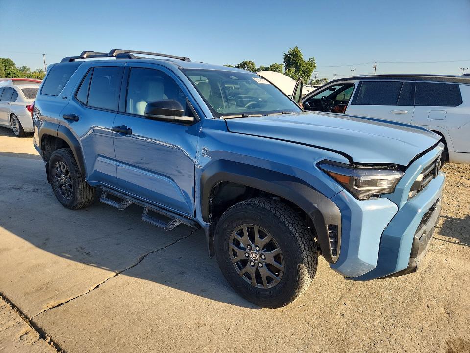 2025 Toyota 4runner VIN JTEVA5AR6S5006173 COPART salvage auction — FRONT END, TX - DIS/DLR/EXP ONLY SALVAGE TITLE (P), sold $28,250 on 2026-07-29 (photo 4)