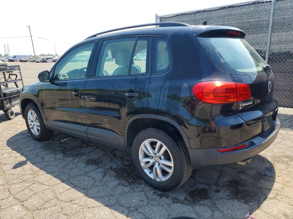 2017 Volkswagen Tiguan VIN WVGAV7AX7HK006674 COPART salvage auction — MINOR DENT/SCRATCHES, Mi - Dealer Only Clean Title (P), sold $2,050 on 2026-07-31 (photo 2)