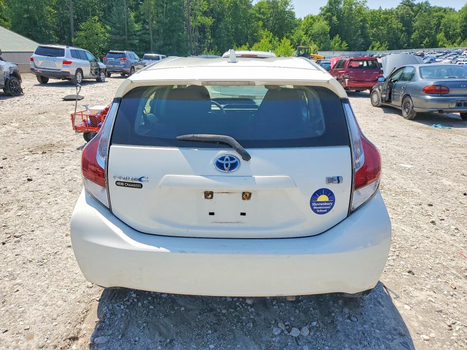2015 Toyota Prius VIN JTDKDTB37F1580923 COPART salvage auction — FRONT END, Ma - Cert Of Title-Reconstrctd Coll, sold $275 on 2026-07-29 (photo 6)