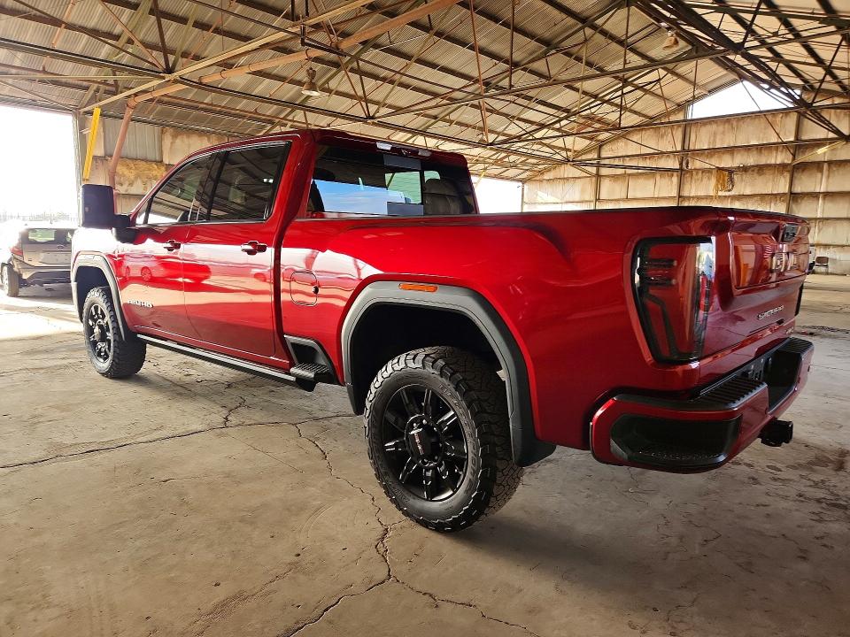 2024 Gmc SIERRA VIN 1GT49PEY8RF310163 COPART salvage auction — NORMAL WEAR, Salvage Title, sold $47,000 on 2026-07-20 (photo 2)