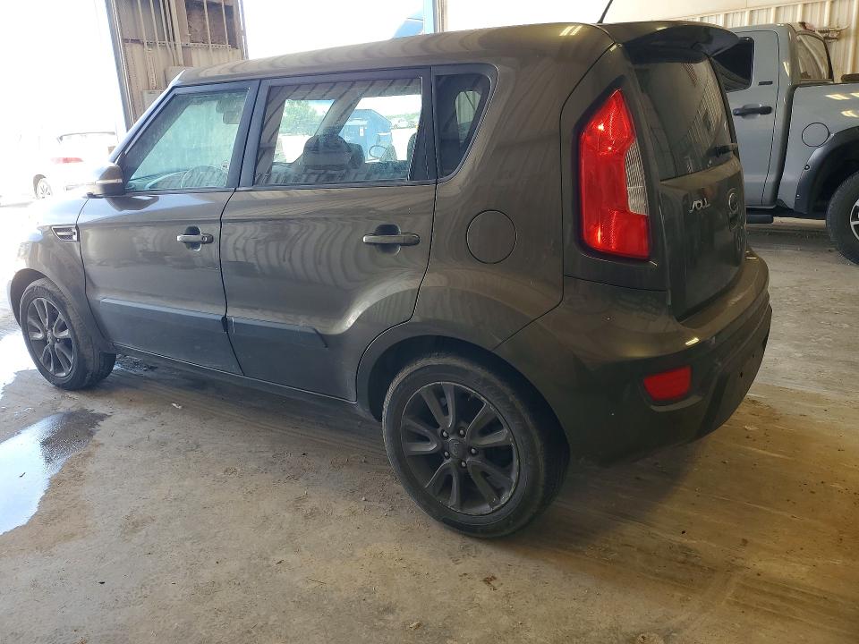 2013 Kia Soul VIN KNDJT2A67D7565692 COPART salvage auction — FRONT END, TX - CERTIFICATE OF TITLE, sold $225 on 2026-07-24 (photo 2)