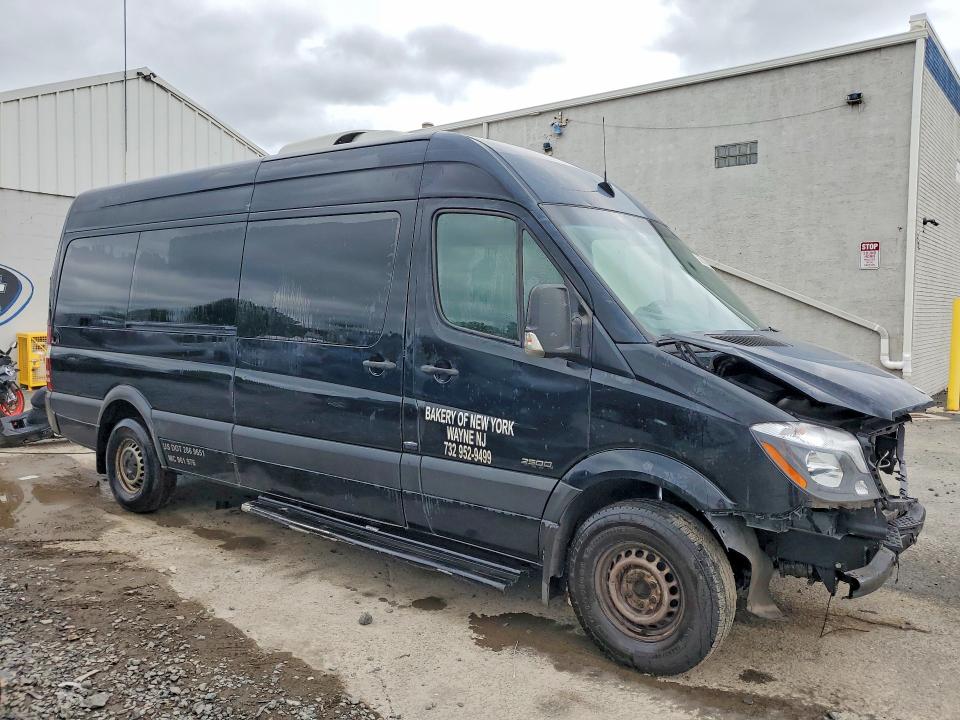2014 Mercedes-benz Sprinter VIN WDZPE8CC2E5940377 COPART salvage auction — FRONT END, Nj - Cert Of Title-Salvage, sold $1,550 on 2026-08-14 (photo 4)