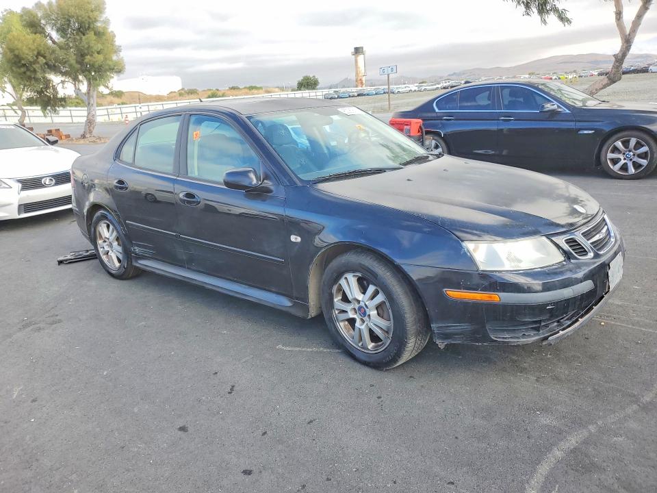 2005 Saab 9-3 VIN YS3FB49S851021592 COPART salvage auction — VANDALISM, CA - SALVAGE CERTIFICATE, sold $175 on 2026-08-05 (photo 4)