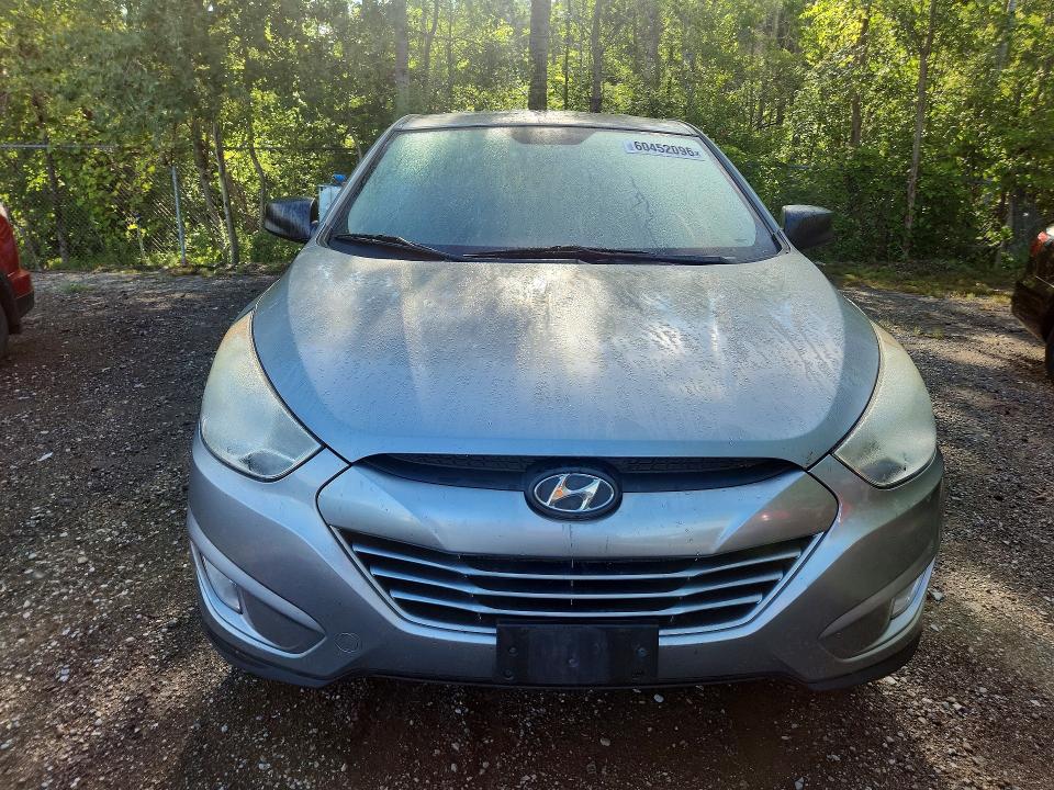 2011 Hyundai Tucson VIN KM8JT3AC9BU194959 COPART salvage auction — SIDE, ON - PERMIT NO BRAND - UNFIT, sold $1,150 on 2026-07-23 (photo 5)