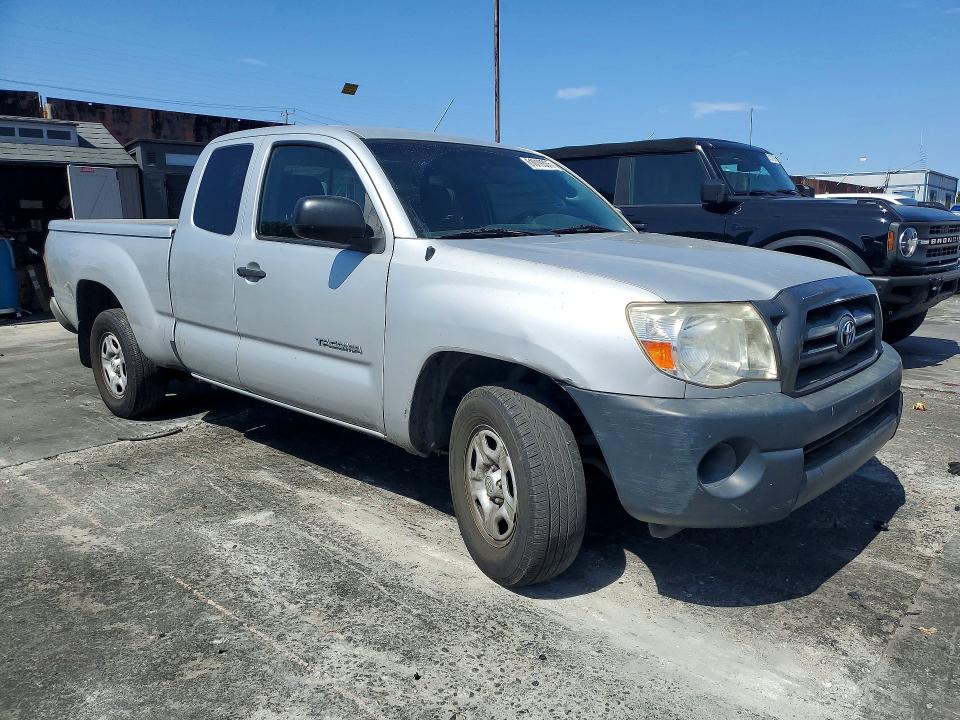 2008 Toyota Tacoma VIN 5TETX22NX8Z534485 COPART salvage auction — REAR END, CA - SALVAGE CERTIFICATE, sold $2,750 on 2026-07-29 (photo 4)