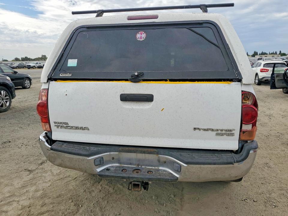 2006 Toyota Tacoma VIN 5TENX62N56Z301434 COPART salvage auction — REAR END, Ca - Dis/Dlr/Exp Only Clean Title, sold $2,150 on 2026-07-21 (photo 6)