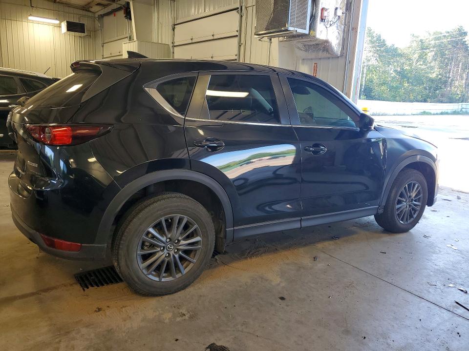 2021 Mazda Cx-5 VIN JM3KFACMXM1394822 COPART salvage auction — SIDE, Salvage Title, sold $4,000 on 2026-07-09 (photo 3)