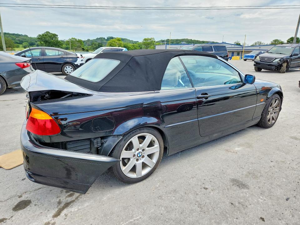 2000 BMW 3er VIN WBABR3342YEG01133 COPART salvage auction — REAR END, Tn - Salvage Certificate, sold $250 on 2026-08-05 (photo 3)