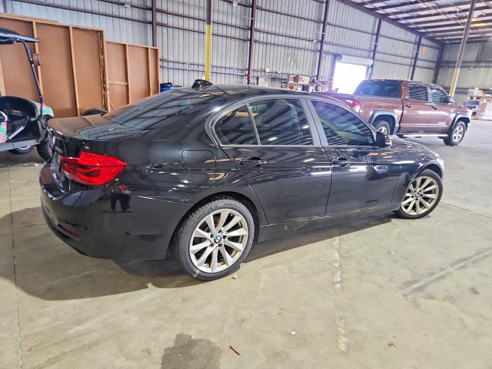 2018 BMW 3er VIN WBA8E5G54JNV03194 COPART salvage auction — FRONT END, Fl - Cert Of Title Slvg Rebuildable, sold $2,400 on 2026-08-05 (photo 3)