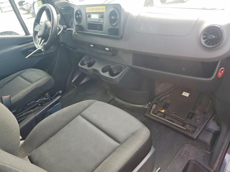2019 Mercedes-benz Sprinter VIN WD4PF1CD5KP141020 COPART salvage auction — FRONT END, Fl - Certificate Of Title, sold $10,300 on 2026-07-29 (photo 8)