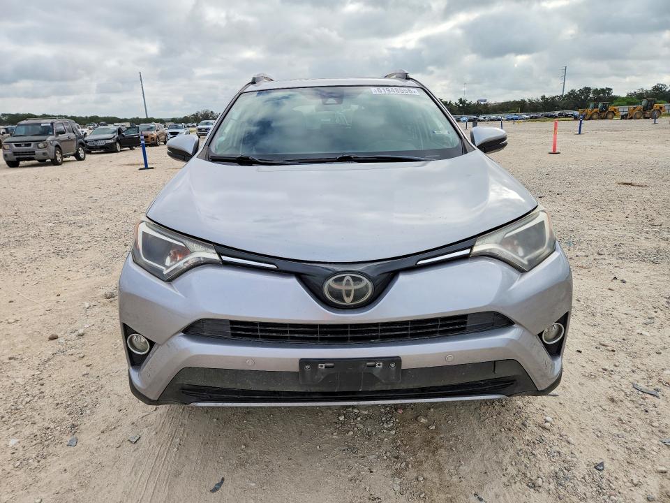 2018 Toyota Rav 4 VIN JTMWFREV9JJ208391 COPART salvage auction — WATER/FLOOD, Tx - Salvage Title-Flood Damage, sold $400 on 2026-07-30 (photo 5)