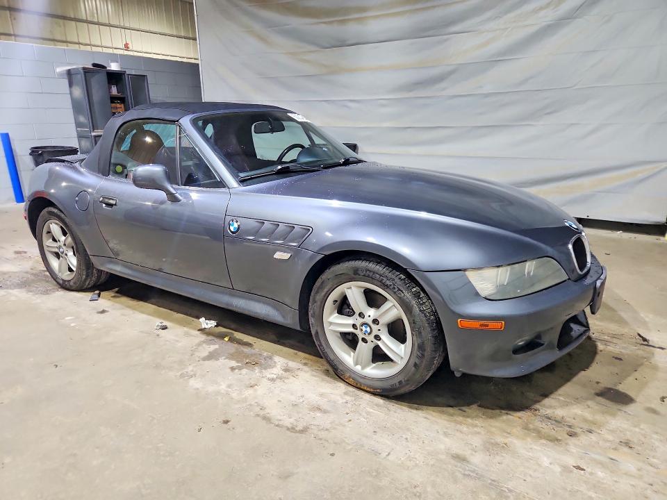 2001 BMW Z3 VIN WBACN33431LK45922 COPART salvage auction — REAR END, NH - CERT OF TITLE-SALVAGE (P), sold $1,300 on 2026-07-21 (photo 4)