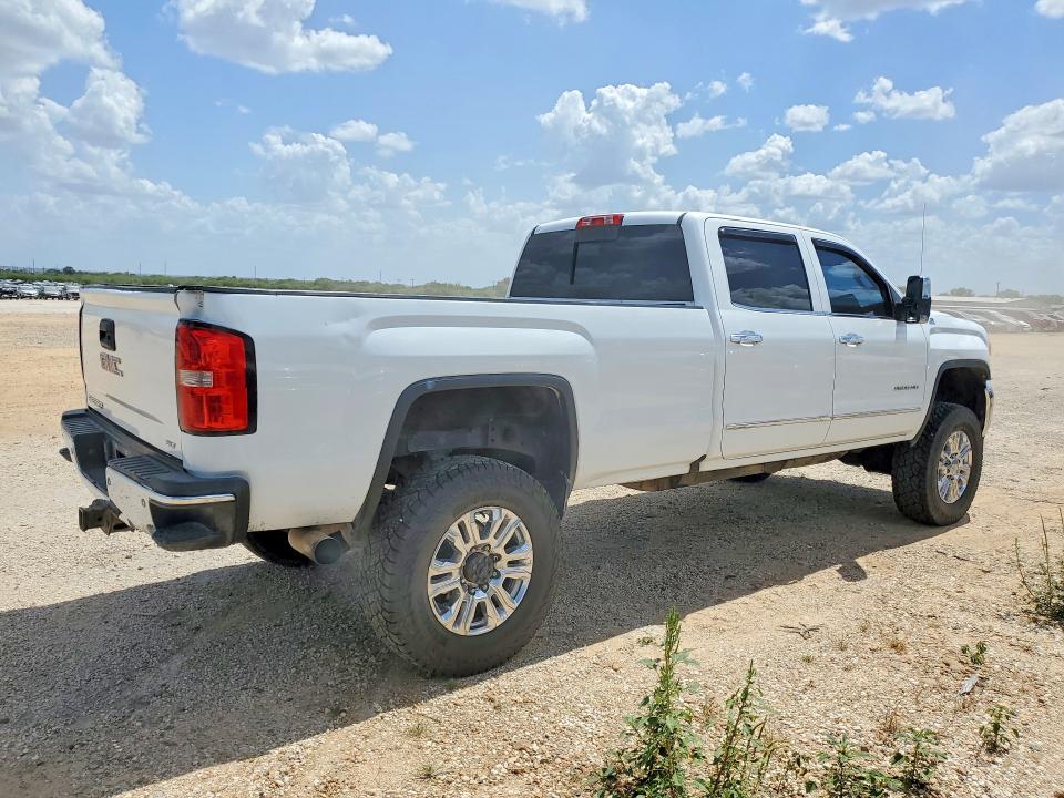 2015 Gmc SIERRA VIN 1GT12ZE82FF507151 COPART salvage auction — MINOR DENT/SCRATCHES, Tx - Certificate Of Title (P), sold $9,600 on 2026-07-29 (photo 3)