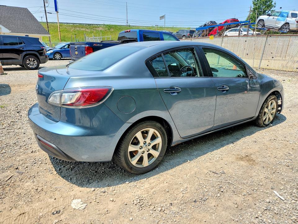 2010 Mazda 3 VIN JM1BL1SFXA1263745 COPART salvage auction — FRONT END, OH - CERT OF TITLE-SALVAGE, sold $225 on 2026-07-22 (photo 3)