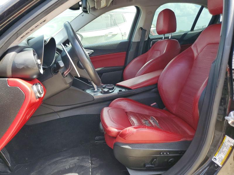 2019 Alfa romeo Giulia VIN ZARFAMBN7K7600909 COPART salvage auction — MINOR DENT/SCRATCHES, Tx - Cert Of Title-Rebuilt Salvage, sold $6,600 on 2026-07-30 (photo 7)