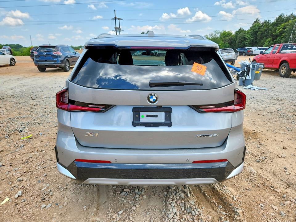 2025 BMW X1 VIN WBX73EF01S5034287 COPART salvage auction — FRONT END, Nc - Certificate Of Title, sold $250 on 2026-08-03 (photo 6)