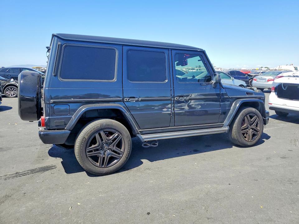 2014 Mercedes-benz G-klasse amg 6x6 VIN WDCYC7DF1EX218927 COPART salvage auction — SIDE, CA - NON-REPAIRABLE VEHICLE CERT, sold $15,700 on 2026-08-12 (photo 3)