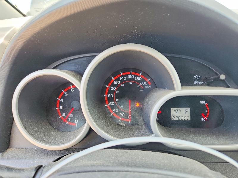 2009 Pontiac Vibe VIN 5Y2SP67859Z443403 COPART salvage auction — MECHANICAL, AB - BOS - SALVAGE, sold $1,650 on 2026-08-20 (photo 9)