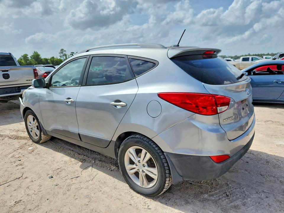 2011 Hyundai Tucson VIN KM8JU3AC8BU147726 COPART salvage auction — FRONT END, Tx - Salvage Vehicle Title, sold $1,000 on 2026-07-21 (photo 2)