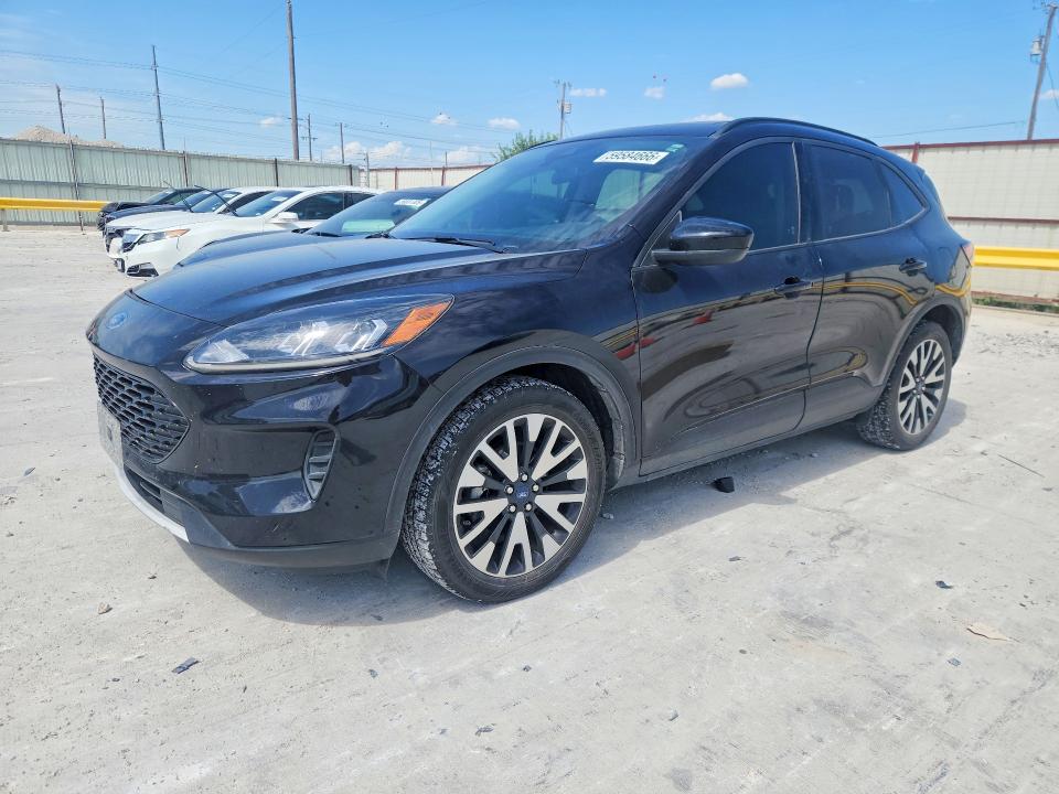 2020 Ford Escape VIN 1FMCU9BZ2LUB39671 COPART salvage auction — FRONT END, Salvage Title, sold $8,100 on 2026-08-21 (photo 1)