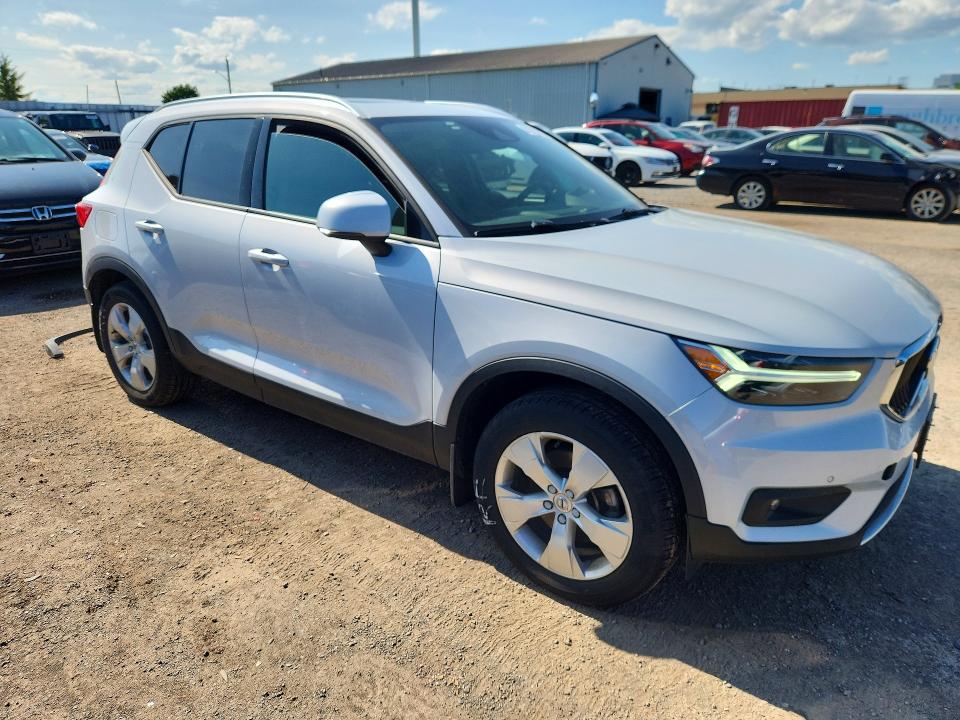 2021 Volvo Xc40 VIN YV4162UK8M2397152 COPART salvage auction — SIDE, On - Permit Salvage, sold $2,600 on 2026-07-30 (photo 4)