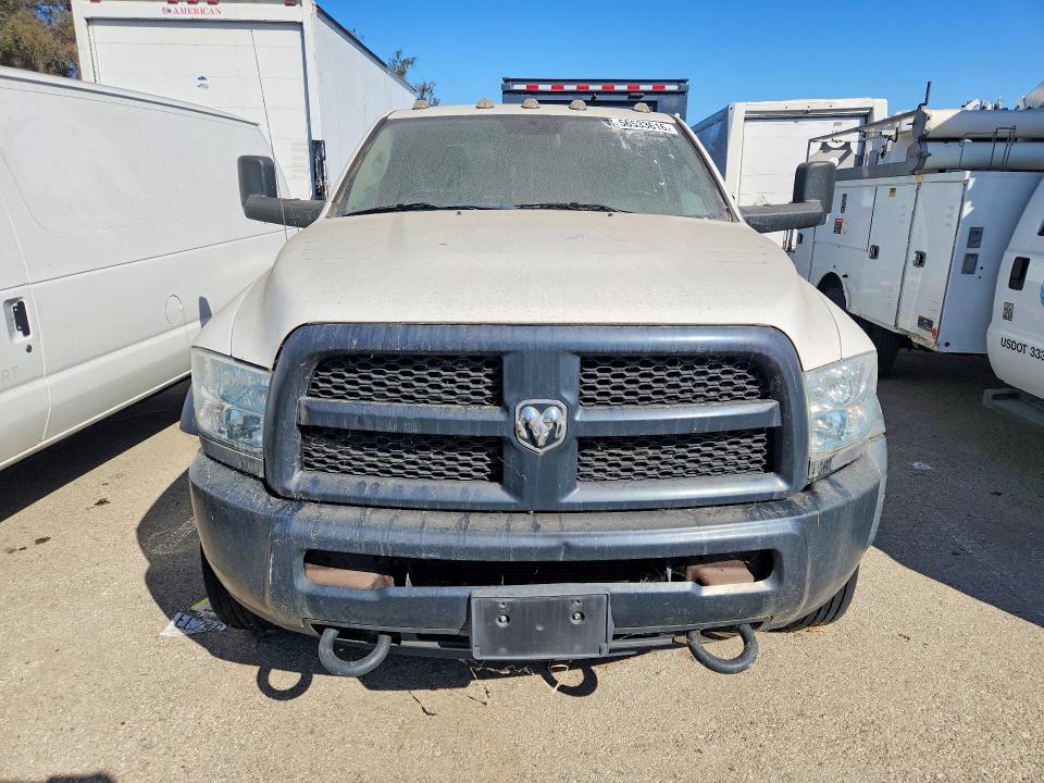 2018 Ram 4500 VIN 3C7WRKBL6JG242925 COPART salvage auction — MINOR DENT/SCRATCHES, CA - CERTIFICATE OF TITLE, sold $7,900 on 2026-07-31 (photo 5)