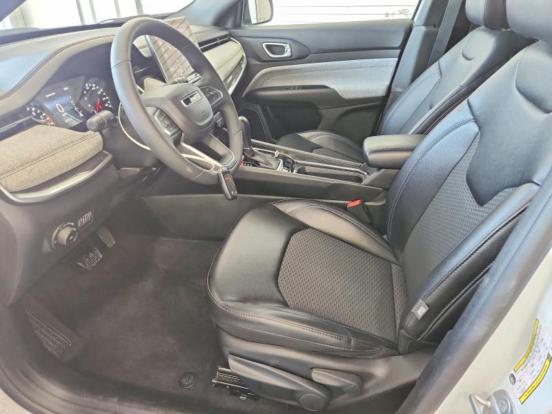 2023 Jeep Compass VIN 3C4NJDBN3PT504266 COPART salvage auction — MINOR DENT/SCRATCHES, Mo - Certificate Of Title, sold $10,300 on 2026-07-09 (photo 7)