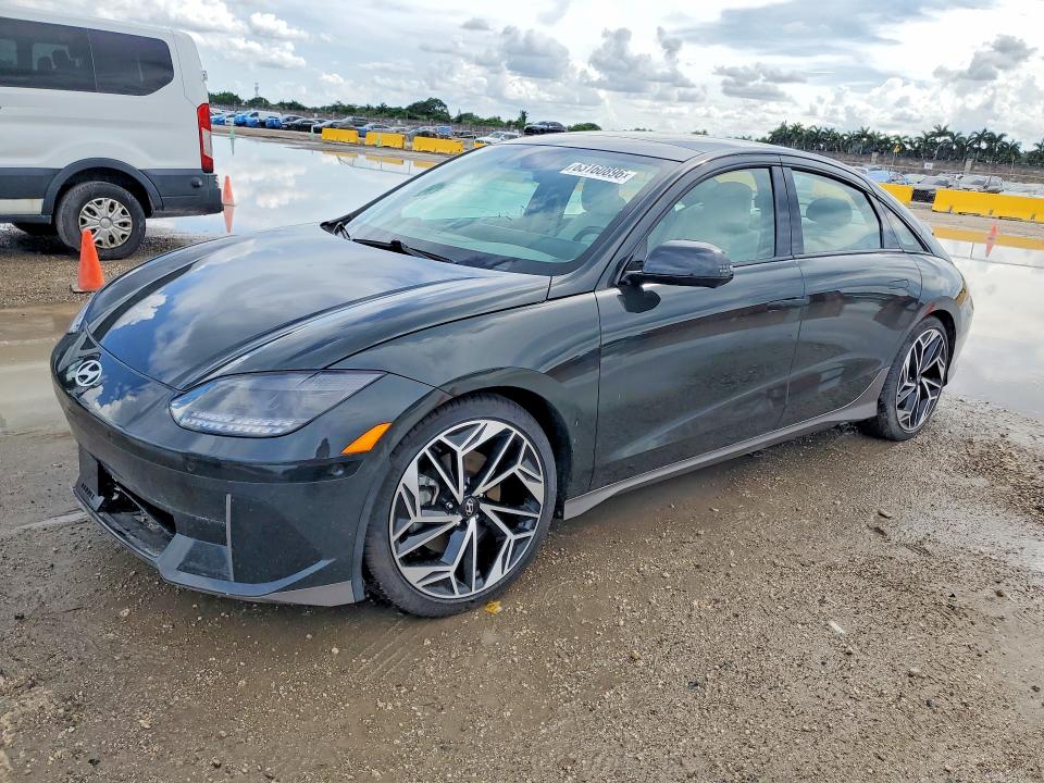 2023 Hyundai Ioniq 6 VIN KMHM54AC3PA041192 — COPART salvage auction photo
