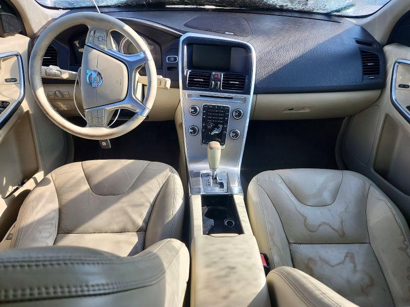 2012 Volvo Xc60 VIN YV4952DL5C2304519 COPART salvage auction — Burn Engine, TX - SALVAGE VEHICLE TITLE (P), sold $175 on 2026-08-06 (photo 8)