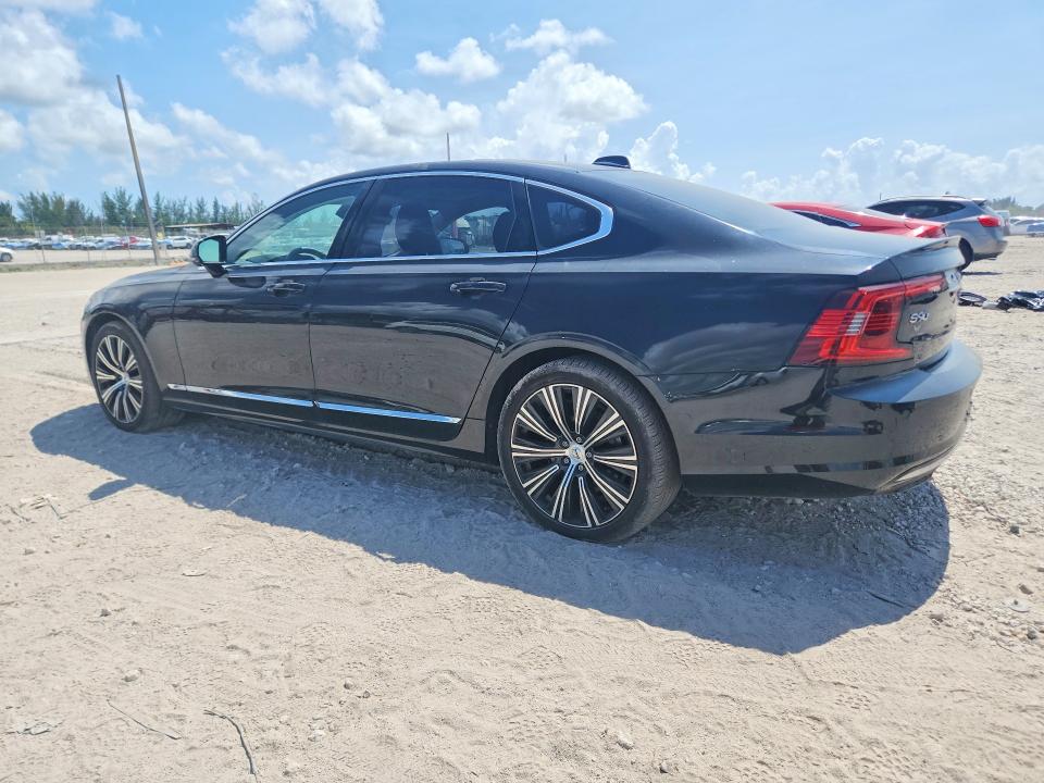 2023 Volvo S90 VIN LVY062MN2PP321760 COPART salvage auction — MINOR DENT/SCRATCHES, NJ - CERT OF TITLE-SALVAGE, sold $8,200 on 2026-07-28 (photo 2)