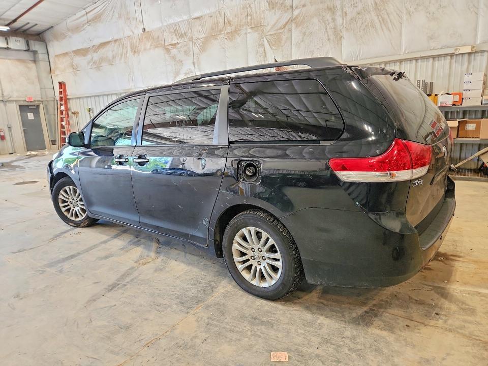 2011 Toyota Sienna VIN 5TDYK3DCXBS055820 COPART salvage auction — FRONT END, WI - CERTIFICATE OF TITLE, sold $1,600 on 2026-07-20 (photo 2)