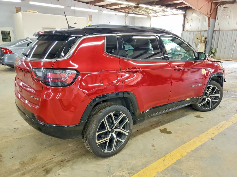 2025 Jeep Compass VIN 3C4NJDCN9ST614813 COPART salvage auction — FRONT END, Fl - Dlr Only Salvage/Rebuildable (P), sold $7,300 on 2026-09-18 (photo 3)