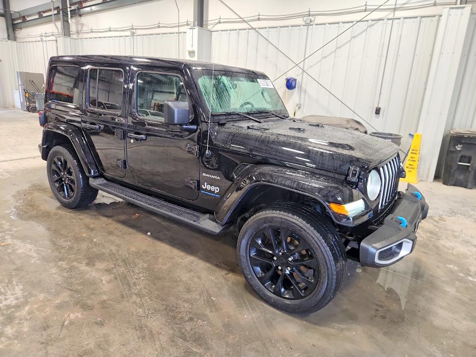 2023 Jeep Wrangler / VIN 1C4JJXP66PW513619 COPART salvage auction — MINOR DENT/SCRATCHES, Ct - Clean Title, sold $20,000 on 2026-07-30 (photo 4)