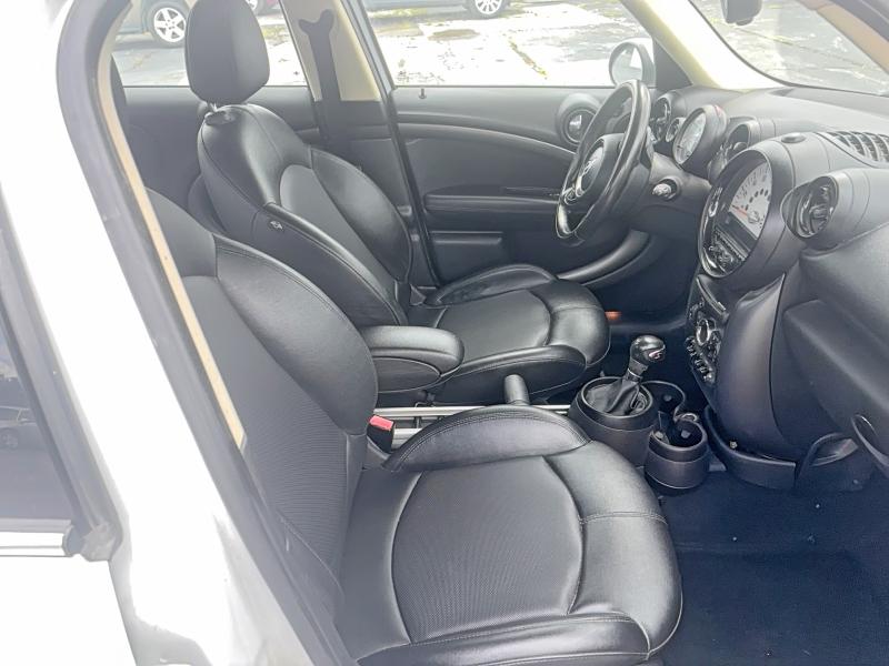 2013 Mini Cooper VIN WMWZC5C50DWP30686 COPART salvage auction — MECHANICAL, Mi - Certificate Of Title (P), sold $525 on 2026-08-07 (photo 5)