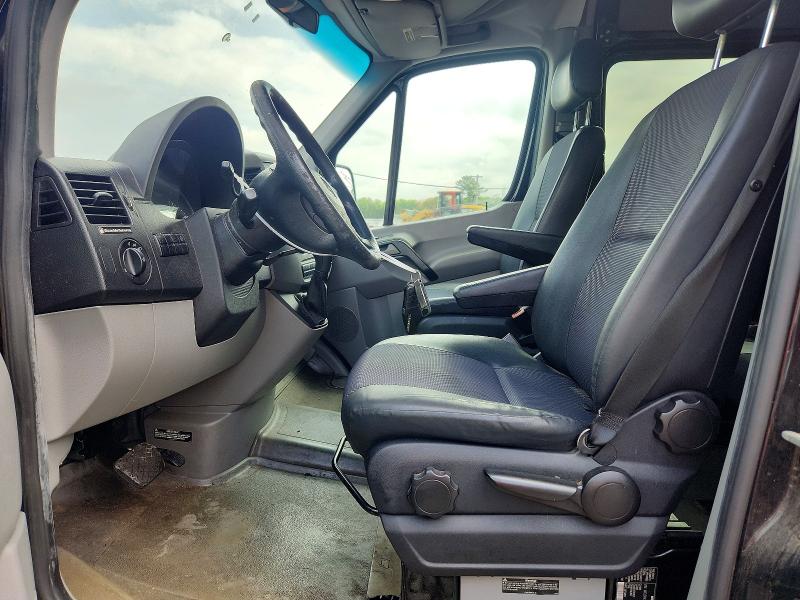 2010 Mercedes-benz Sprinter VIN WDZPE7CCXA5478817 COPART salvage auction — MINOR DENT/SCRATCHES, NJ - CERTIFICATE OF TITLE, sold $3,100 on 2026-07-27 (photo 7)