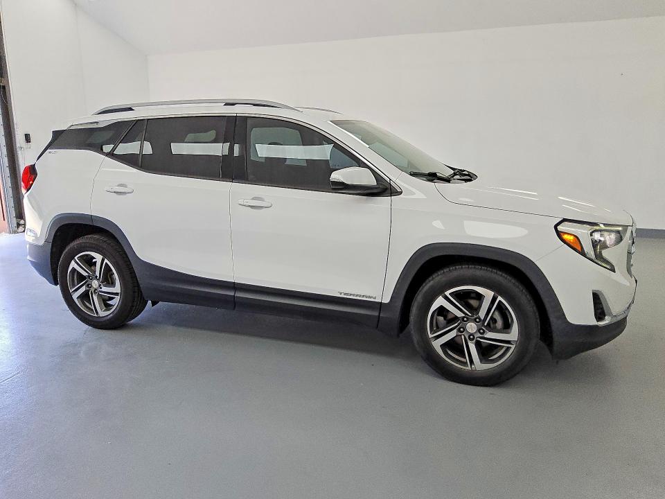 2020 Gmc Terrain VIN 3GKALPEV9LL269067 COPART salvage auction — MINOR DENT/SCRATCHES, Tx - Certificate Of Title, sold $7,500 on 2026-07-28 (photo 4)